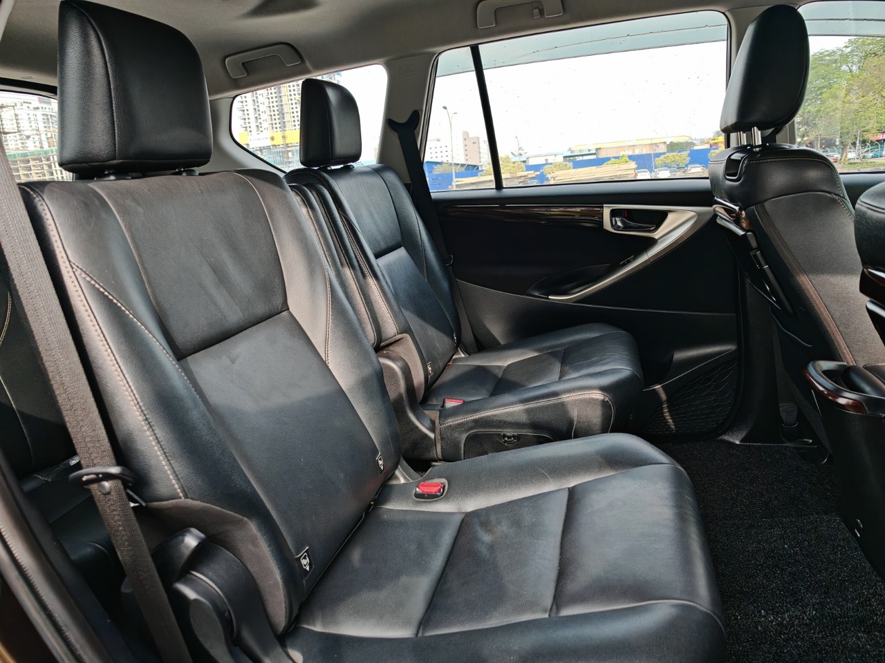 2019 TOYOTA INNOVA 2.0 X (A)