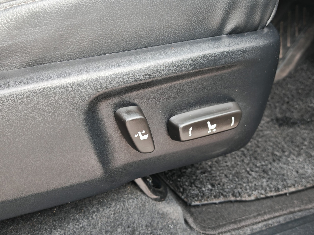 2019 TOYOTA INNOVA 2.0 X (A)