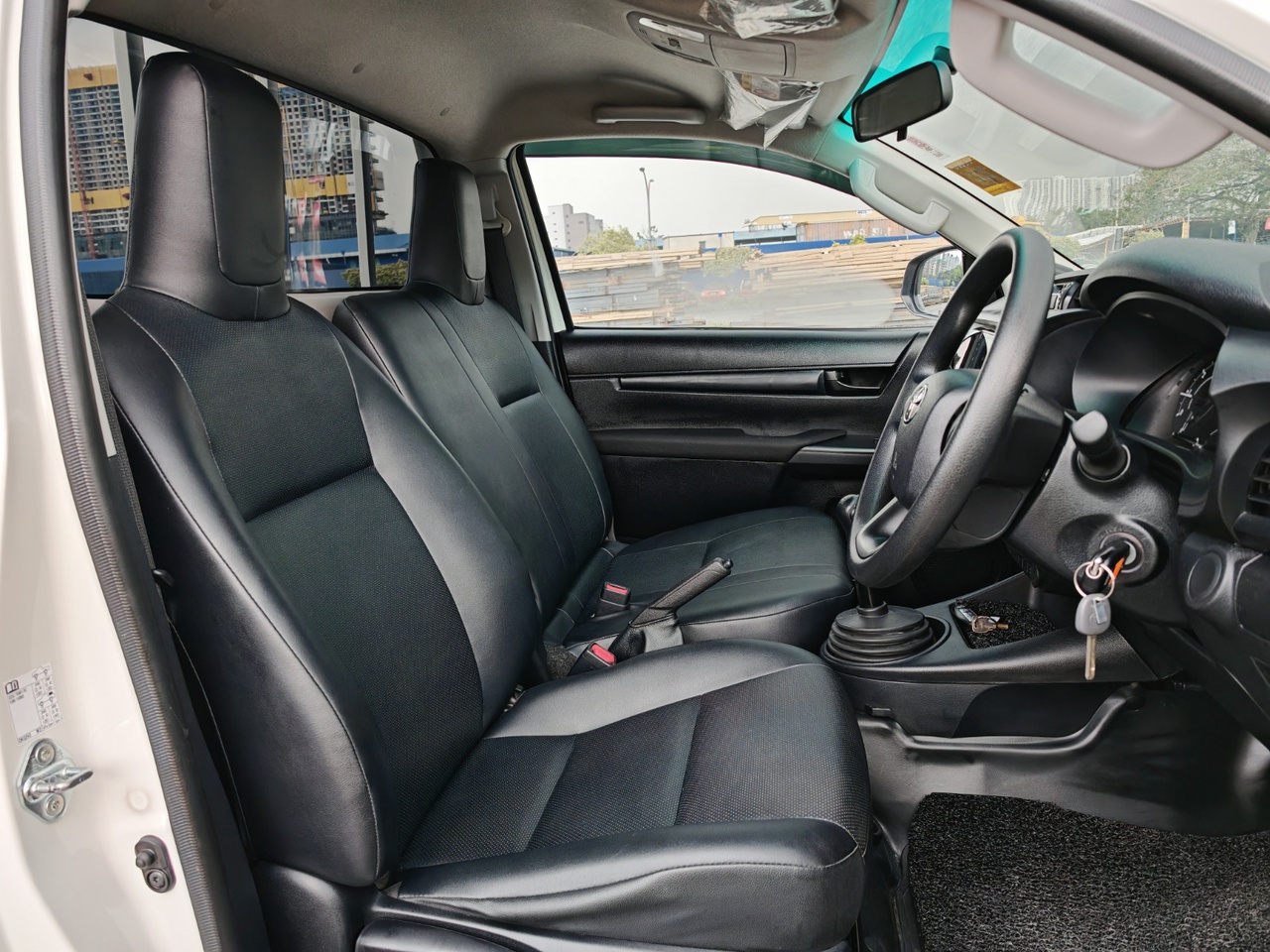 2021 TOYOTA HILUX 2.4 SINGLE CAB (M)