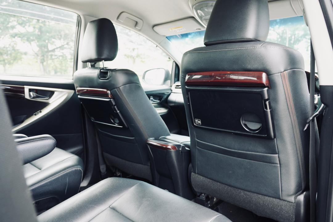 TOYOTA INNOVA 2.0 X (A)