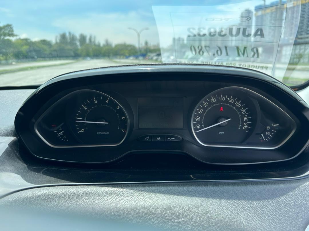 2014 PEUGEOT 208 ALLURE 1.6 (A)