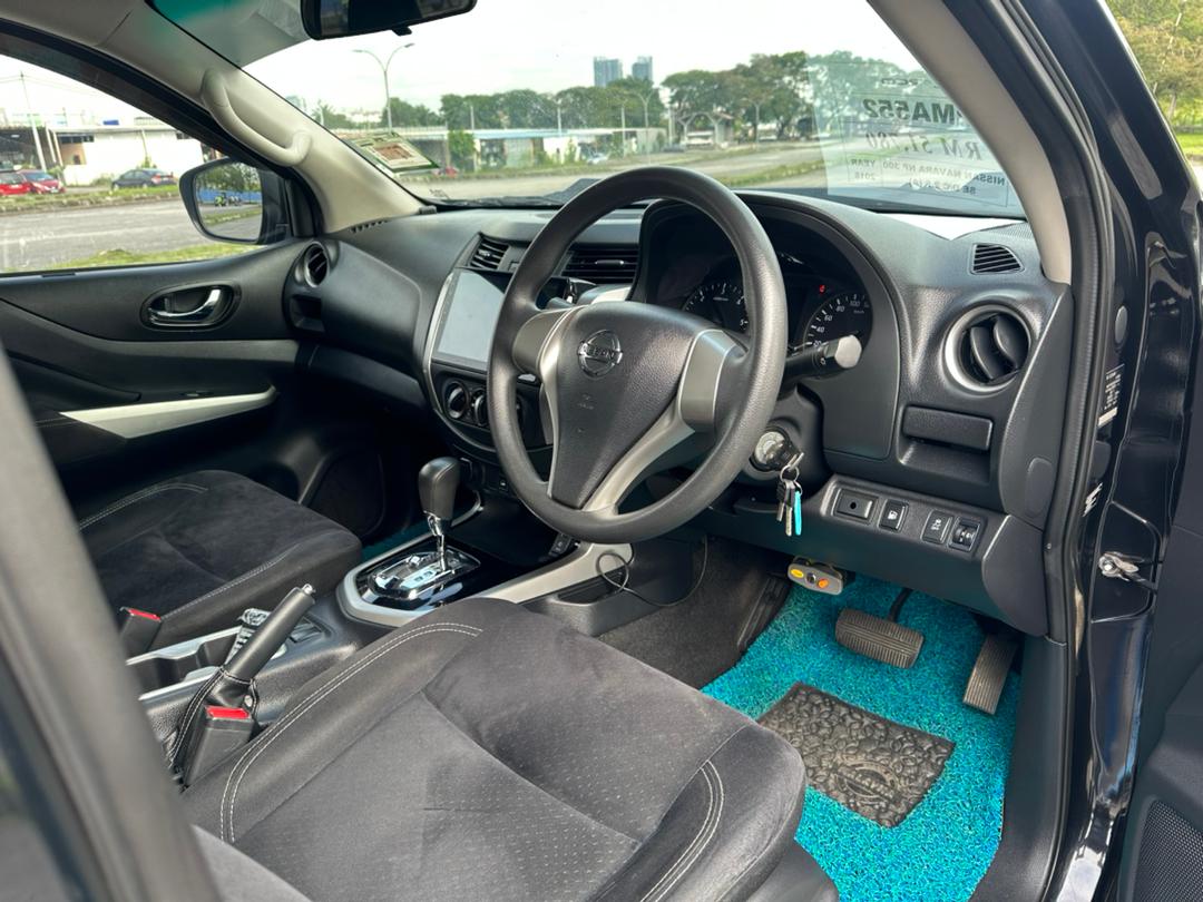 2016 NISSAN NAVARA NP300 SE D/C 2.5 (A)