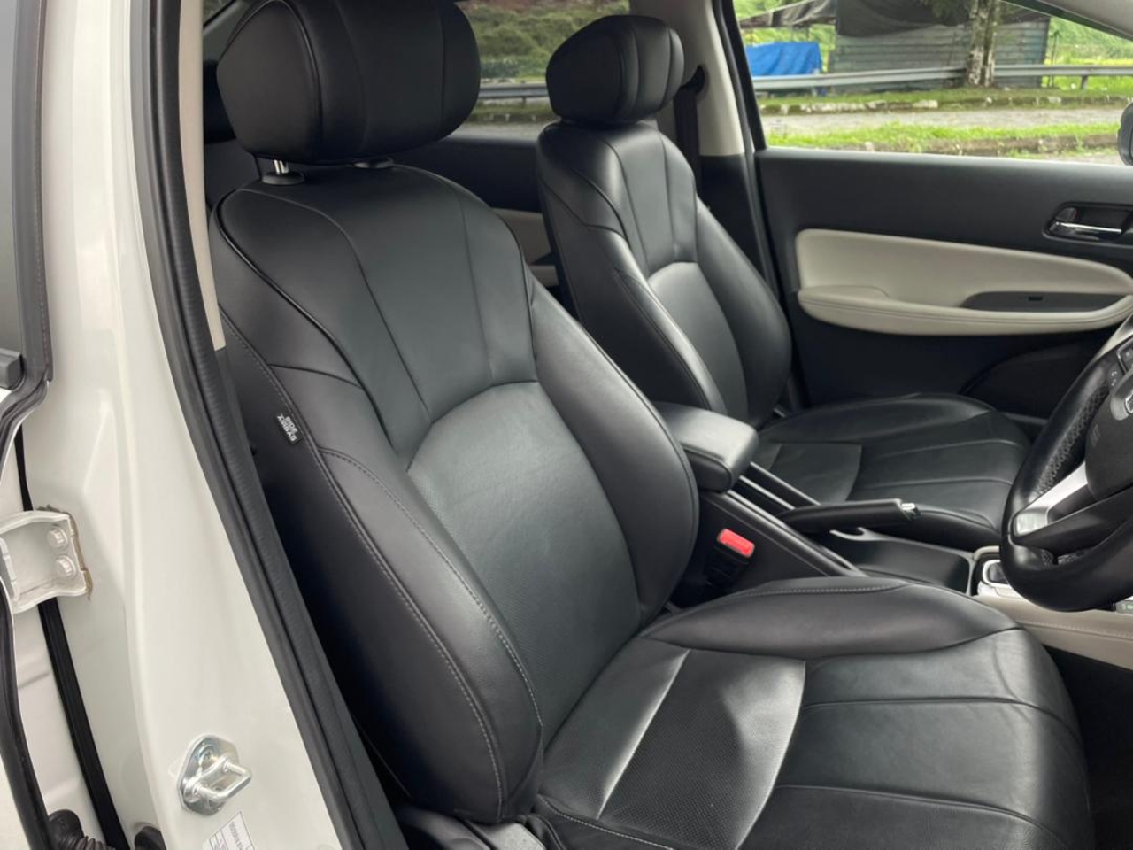 2021 HONDA CITY 1.5 V I-VTEC (A)