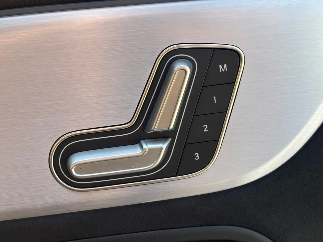 2022 MERCEDES BENZ GLA 250 (A)