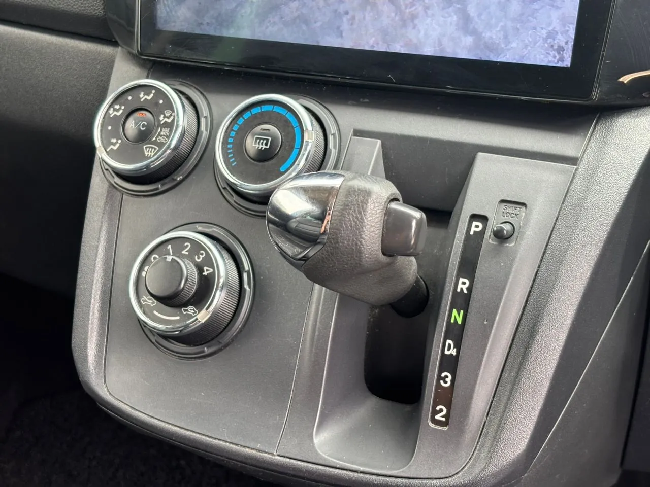 2015 PERODUA ALZA 1.5 AV (A)