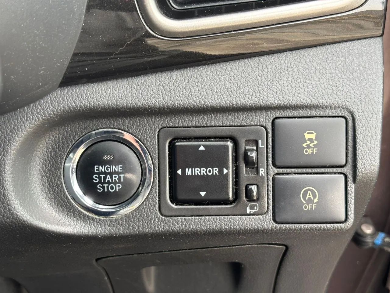 2017 PERODUA BEZZA 1.3 AV (A)