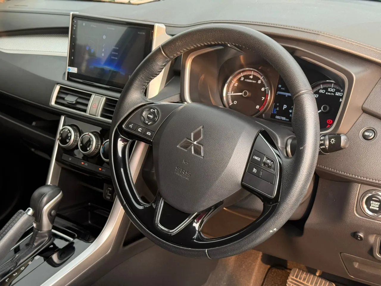 2022 MITSUBISHI XPANDER 1.5 (A)