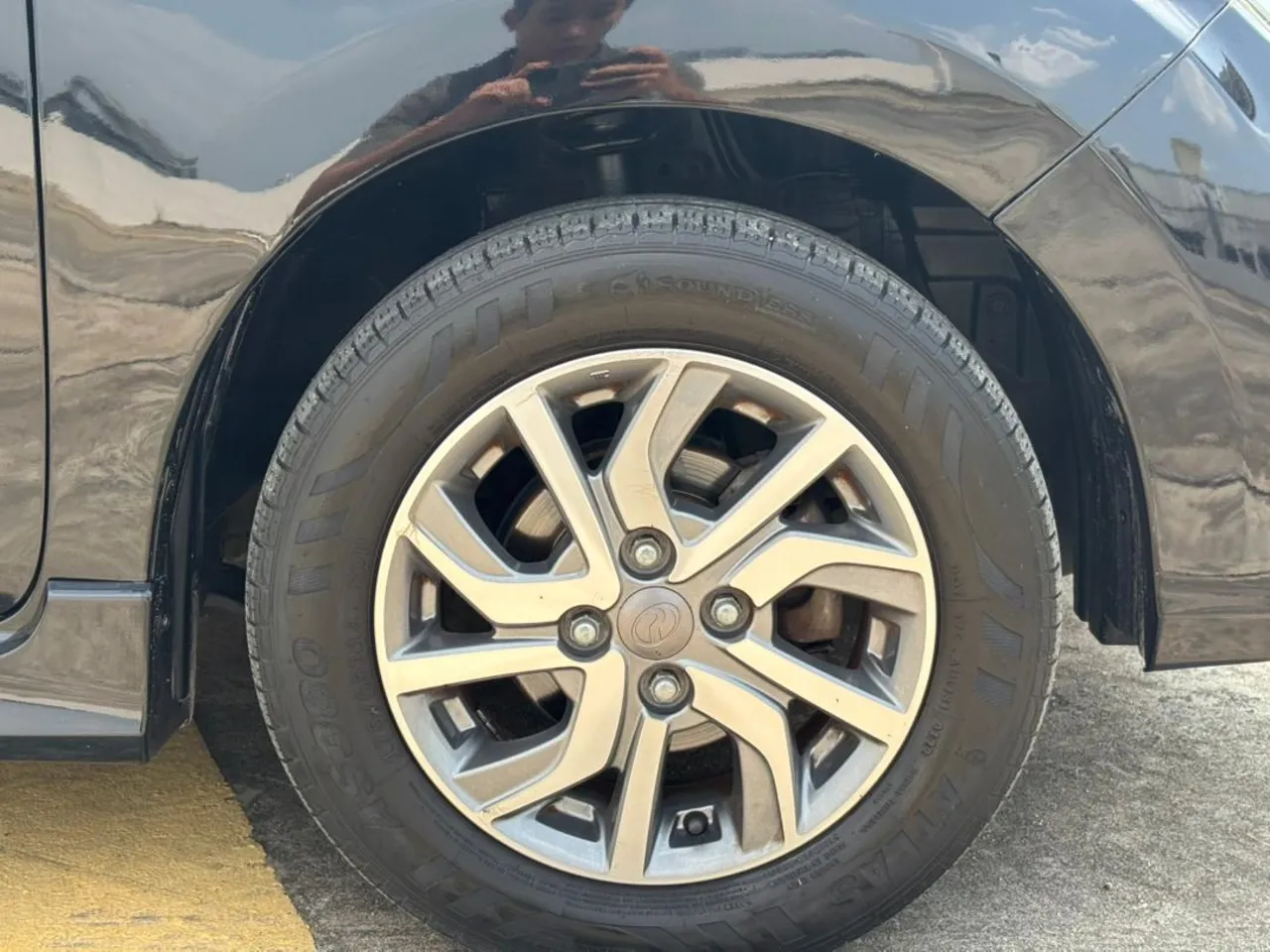 2017 PERODUA BEZZA 1.3 AV (A)