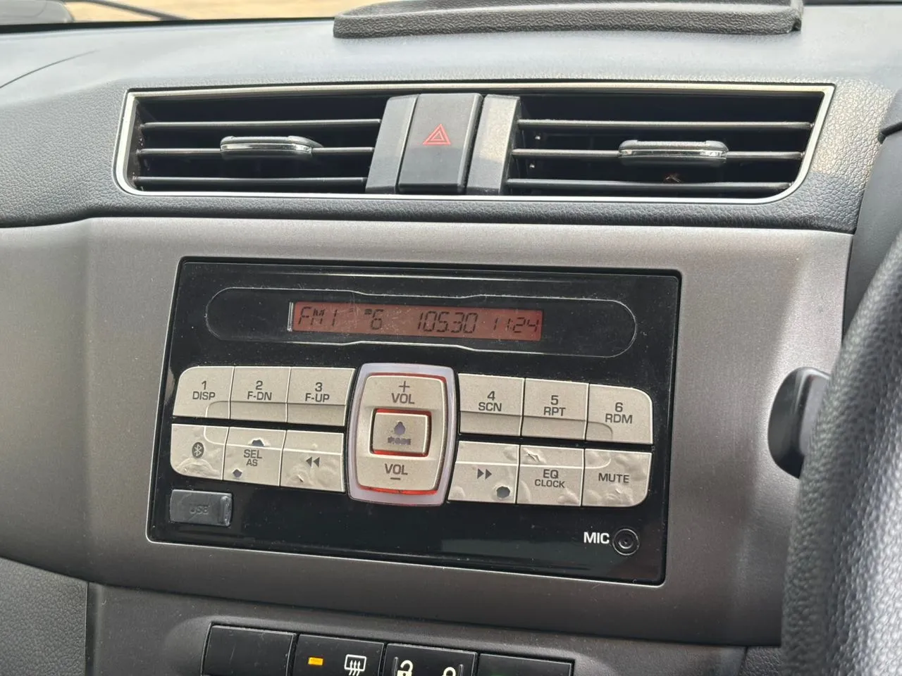 2017 PERODUA BEZZA 1.3 X (A)