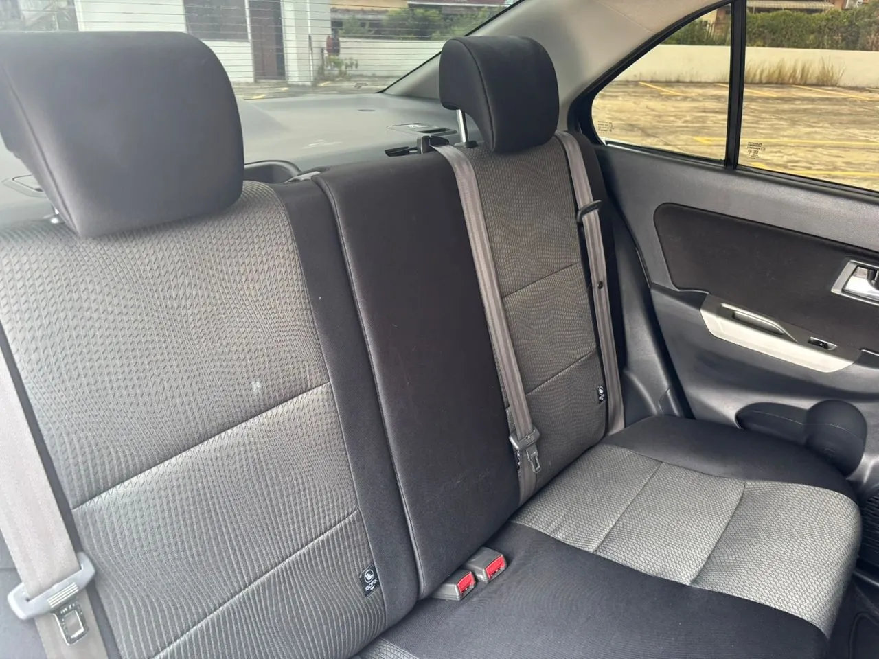 2017 PERODUA BEZZA 1.3 X (A)