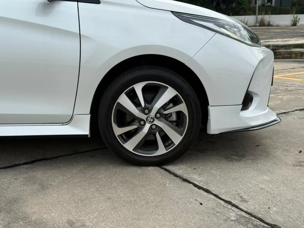 2023 TOYOTA YARIS 1.5G (A)