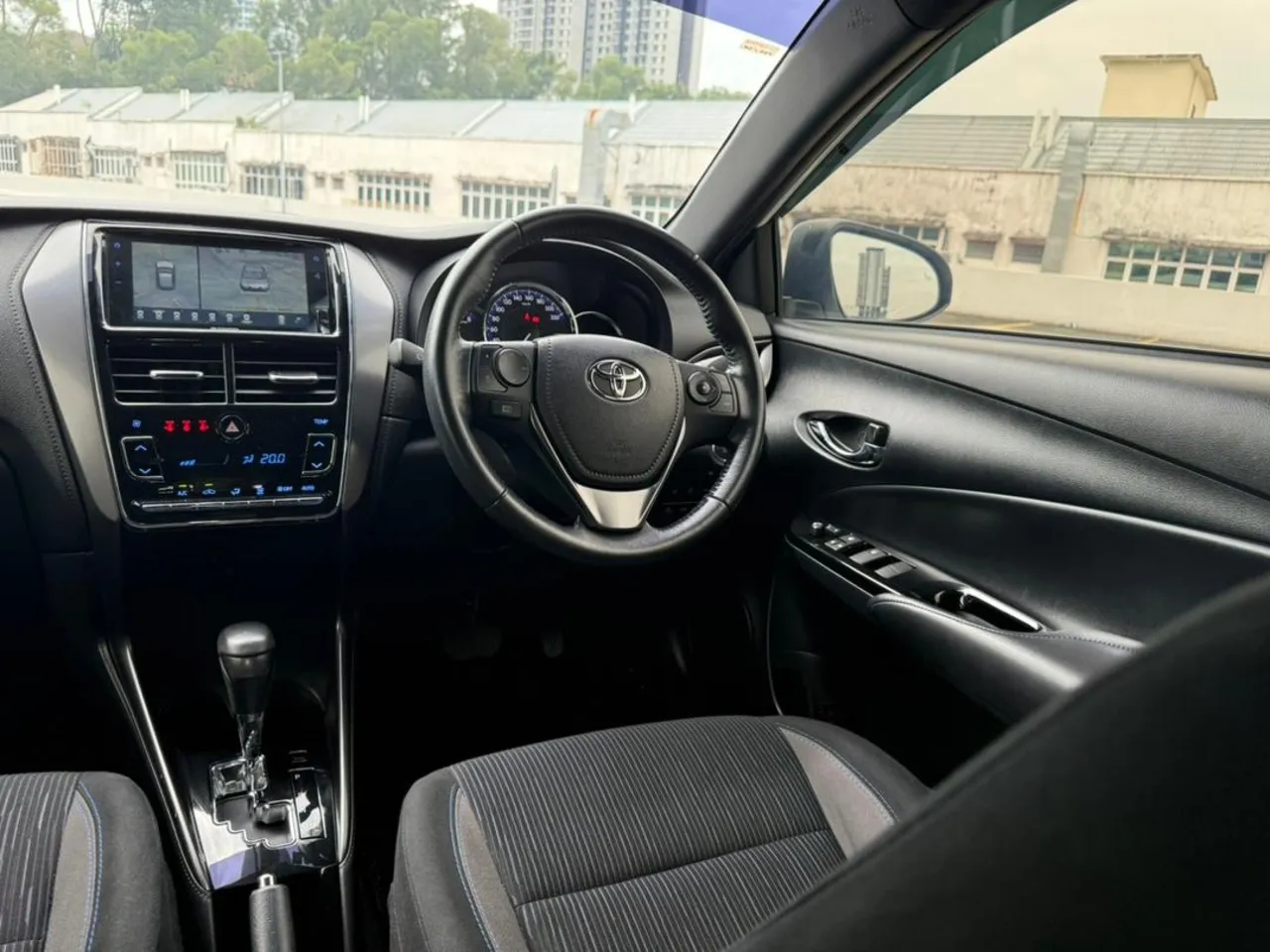 2023 TOYOTA YARIS 1.5G (A)