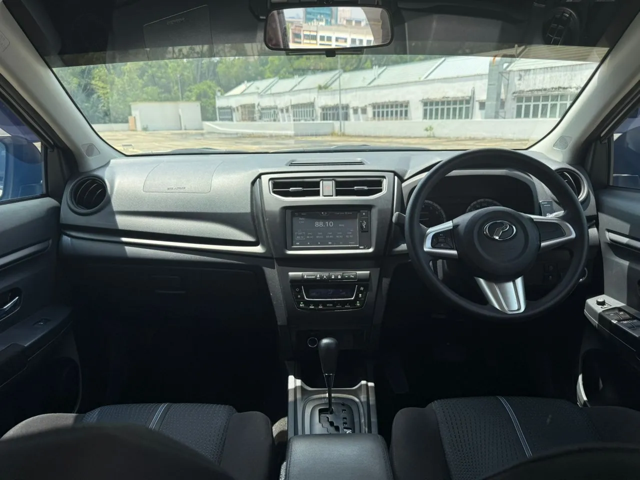 2020 PERODUA ARUS 1.5X AT