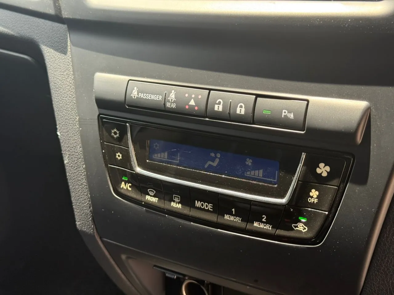 2020 PERODUA ARUS 1.5X AT