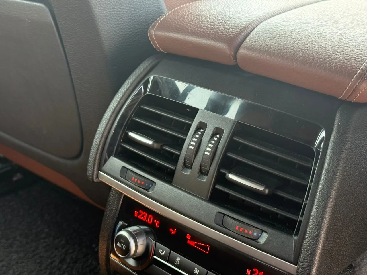 2018 BMW X5 XDRIVE40E