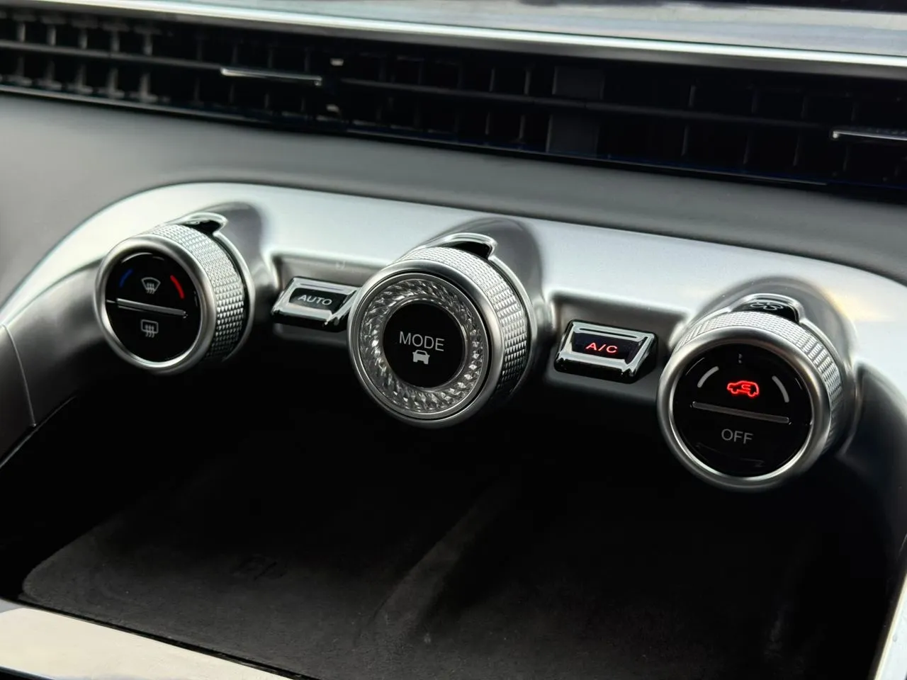 2025 CHERY OMODA 9 (AWD )