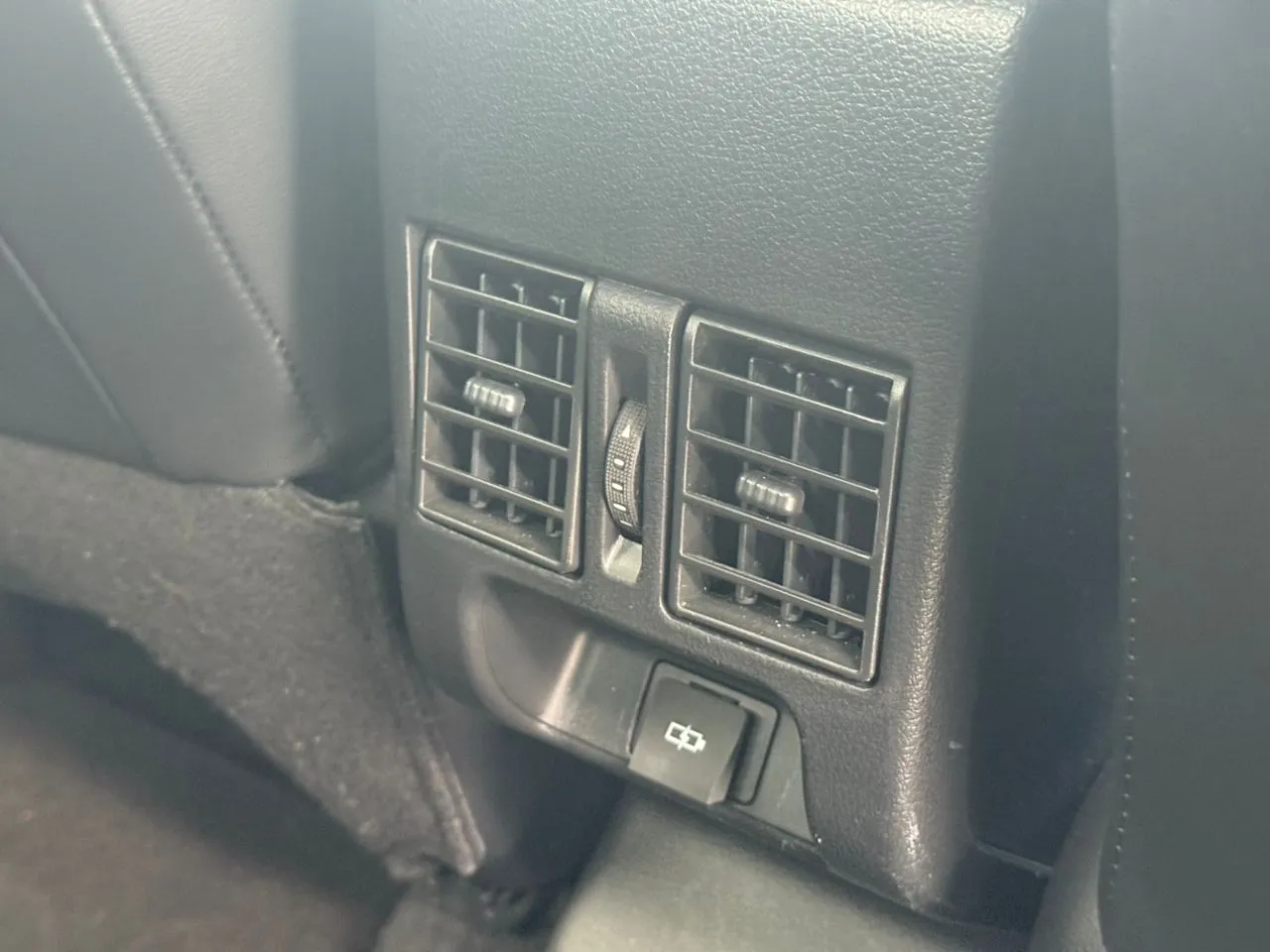 2023 TOYOTA VIOS 1.5G (A)