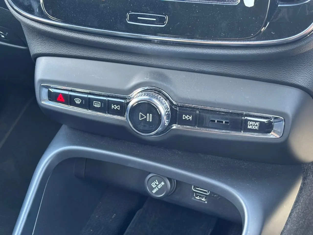 2019 VOLVO XC40 2.0 T5-R DESIGN (A)