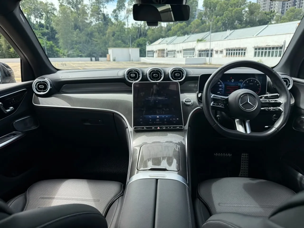 2023 MERCEDES BENZ GLC 300