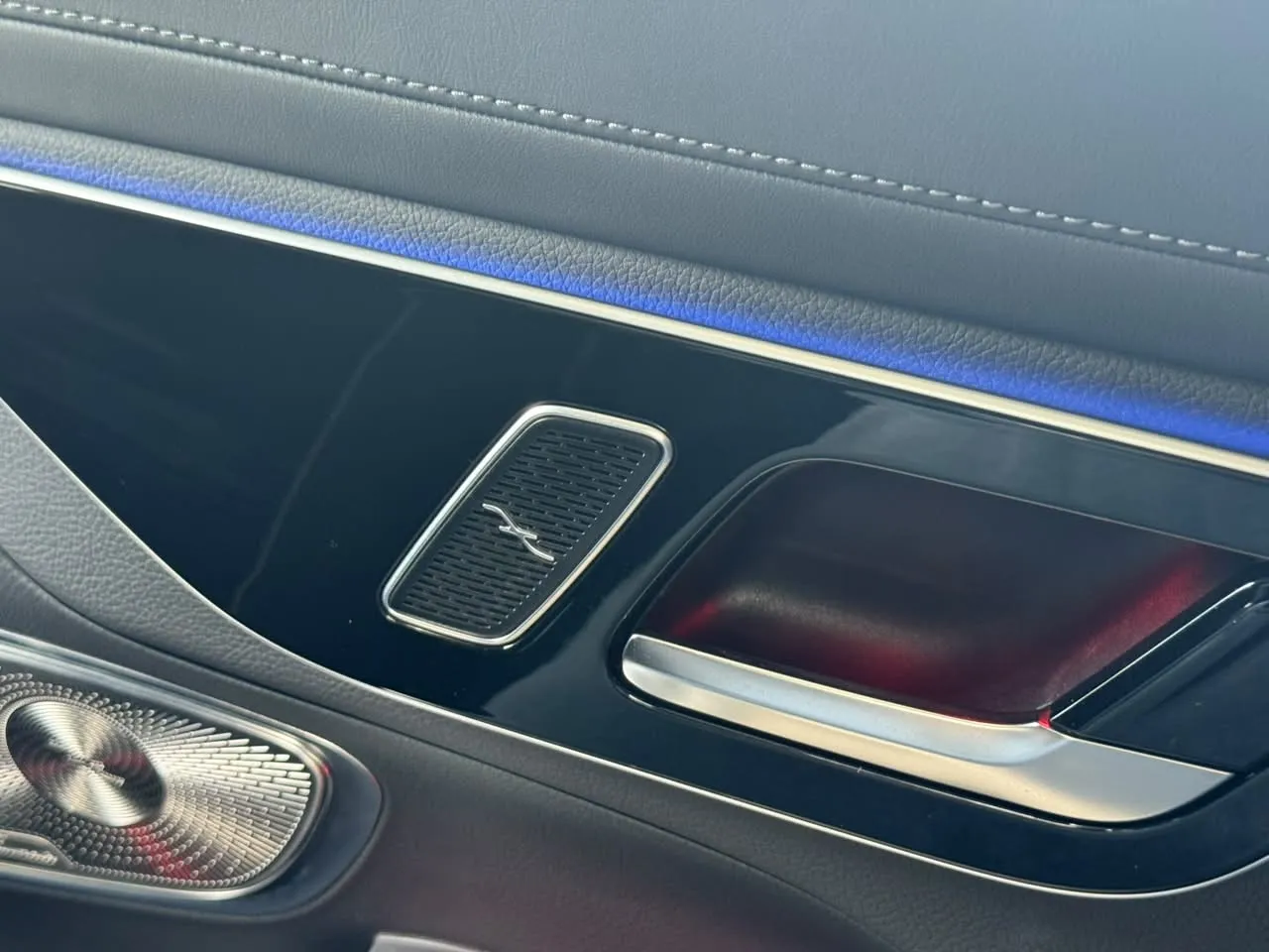 2023 MERCEDES BENZ GLC 300