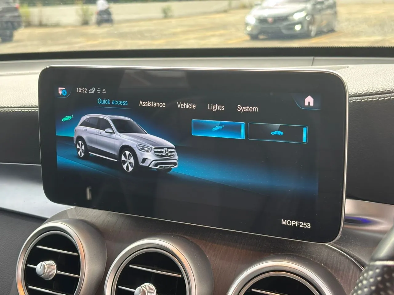 2020 MERCEDES BENZ GLC 200