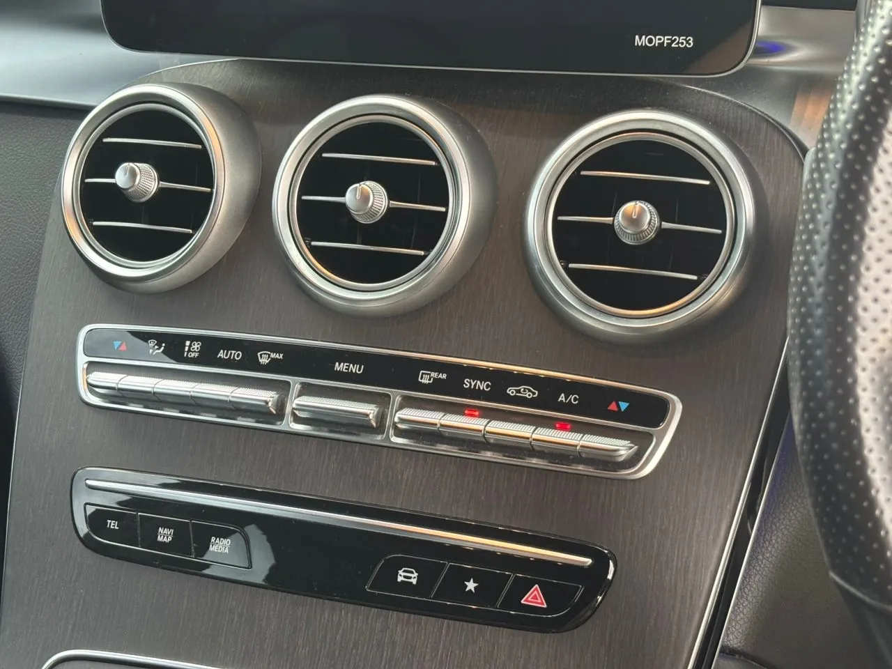 2020 MERCEDES BENZ GLC 200