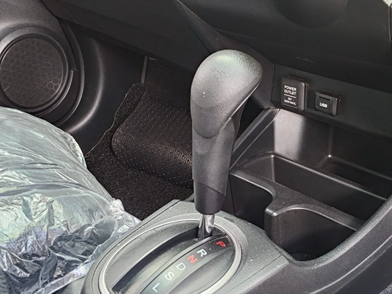 2013 HONDA JAZZ 1.5L HYBRID (A)