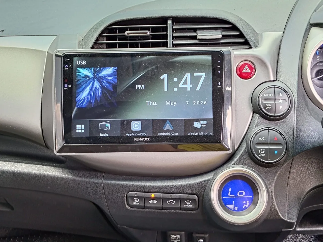 2013 HONDA JAZZ 1.5L HYBRID (A)