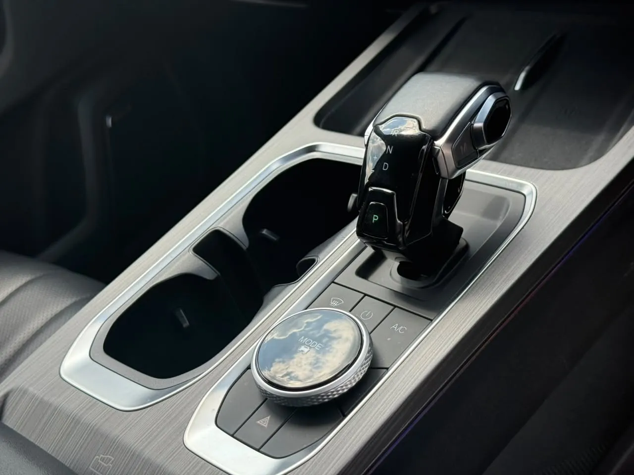 2024 JAECOO J7 AWD F.S.R 1.6 (A)