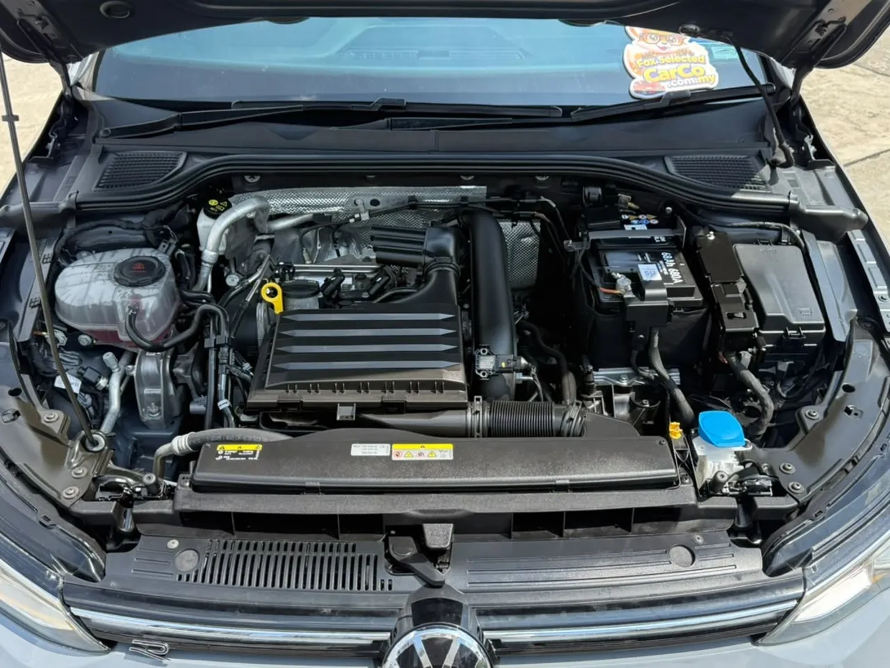 2022 VOLKSWAGEN GOLF TSI R-LINE 1.4 (A)