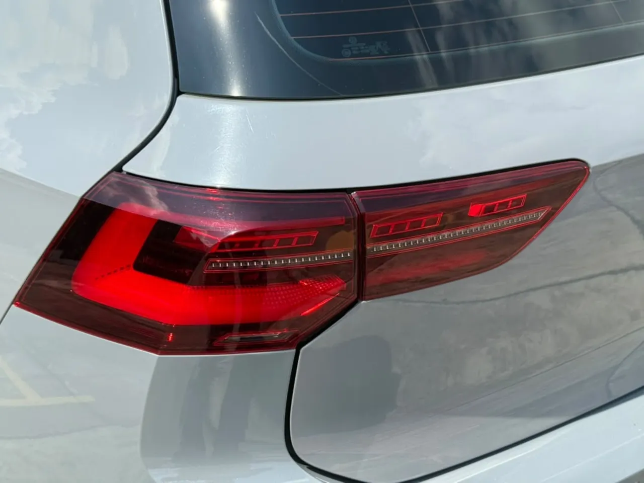 2022 VOLKSWAGEN GOLF TSI R-LINE 1.4 (A)