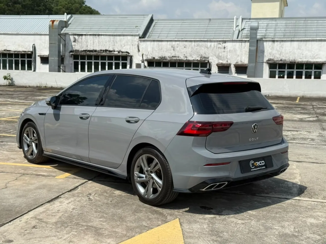 2022 VOLKSWAGEN GOLF TSI R-LINE 1.4 (A)