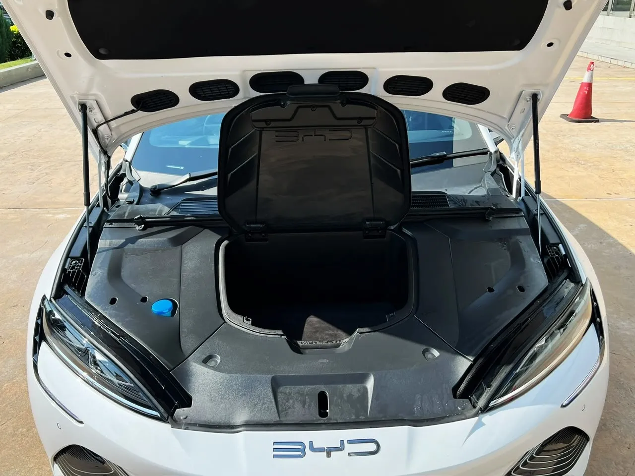 2024 BYD SEAL PREMIUM