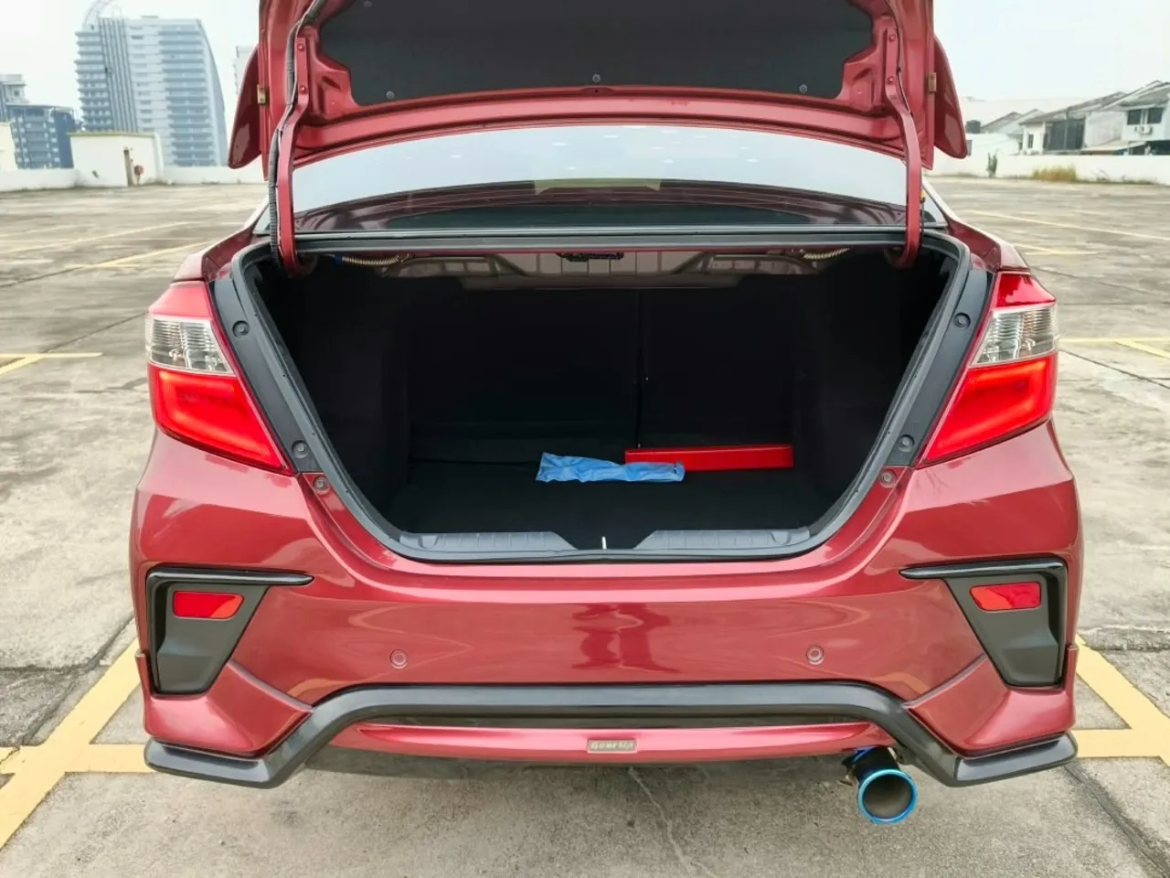 2021 PERODUA BEZZA 1.3 AV (A)