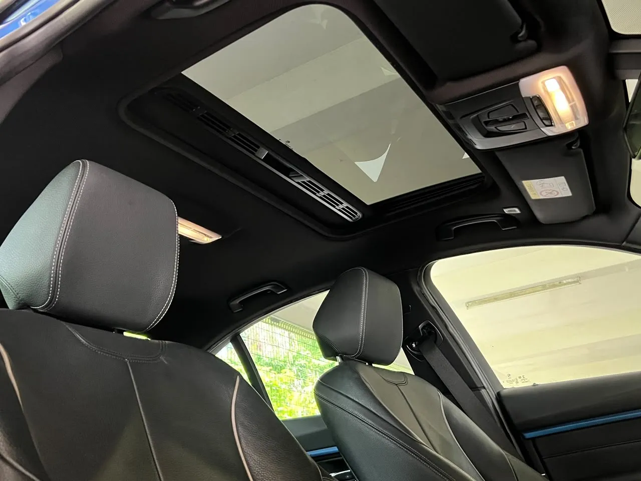 2019 BMW 330E