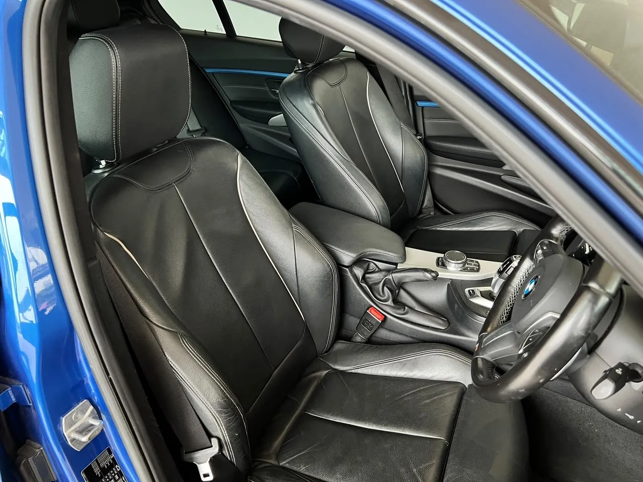 2019 BMW 330E
