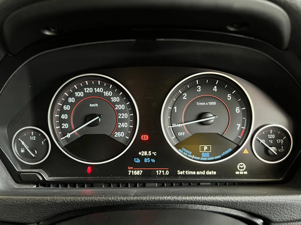 2019 BMW 330E