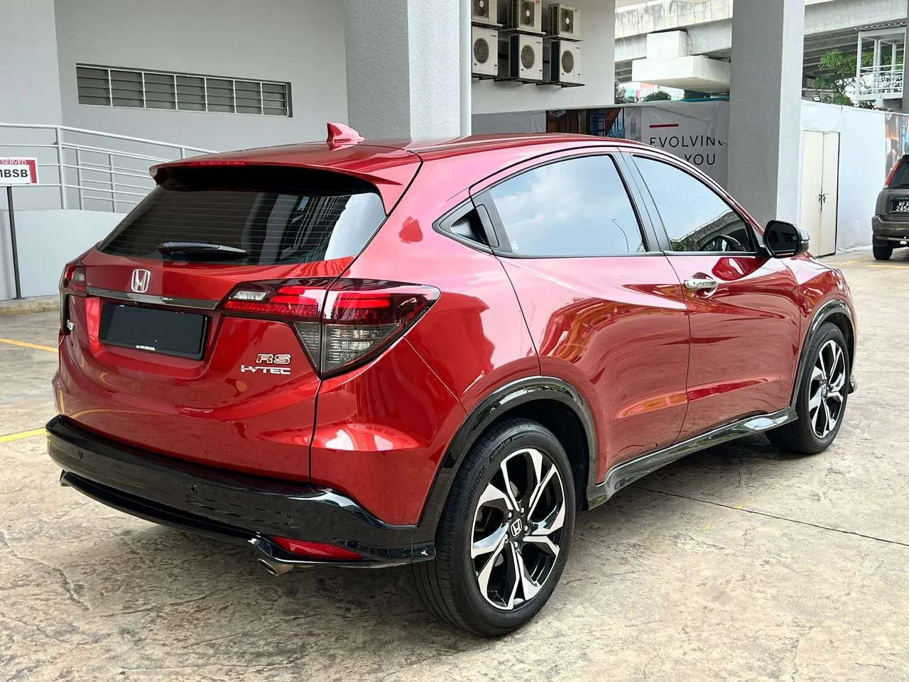 2021 HONDA HRV 1.8L RS