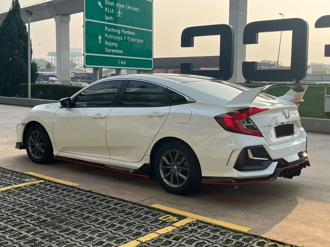 2021 HONDA CIVIC 1.8S (A)
