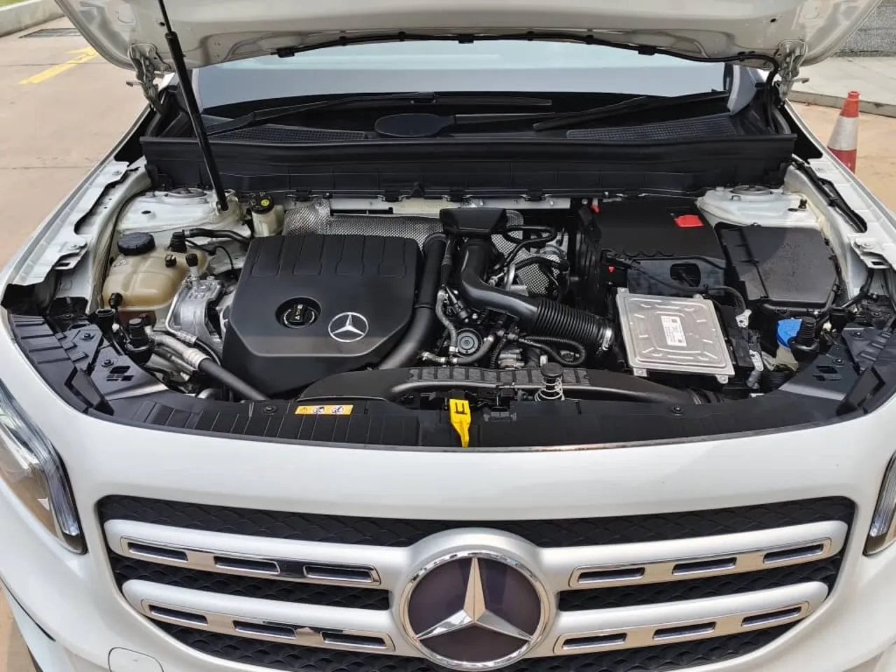 2020 MERCEDES BENZ GLB200 1.4 (A)