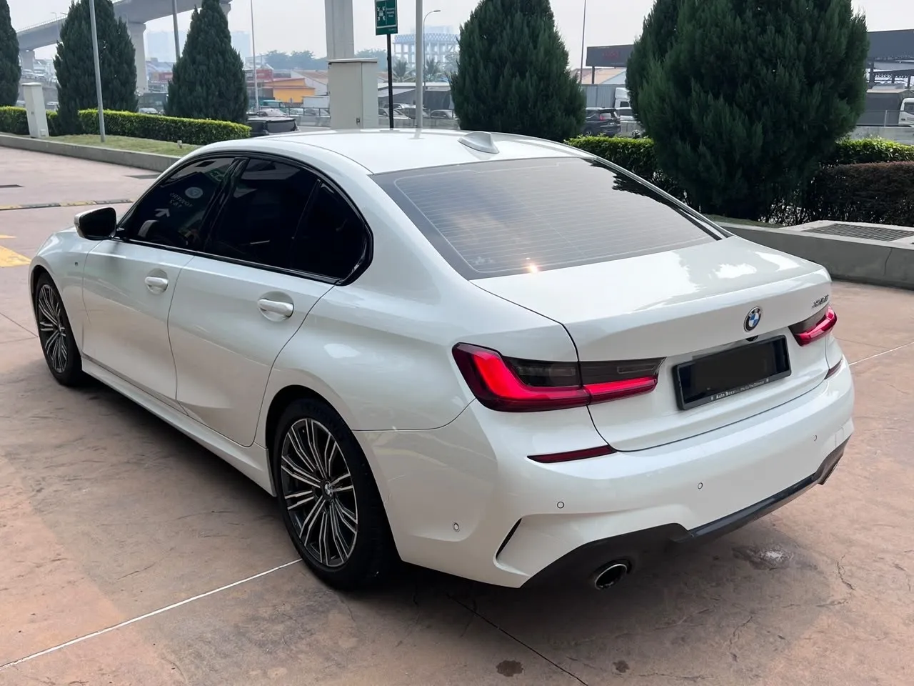 2022 BMW 330I M SPORT 2.0 (A)