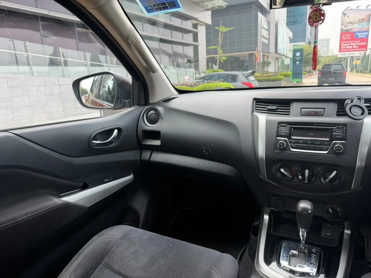 2017 NISSAN NAVARA SE 2.5 (A)