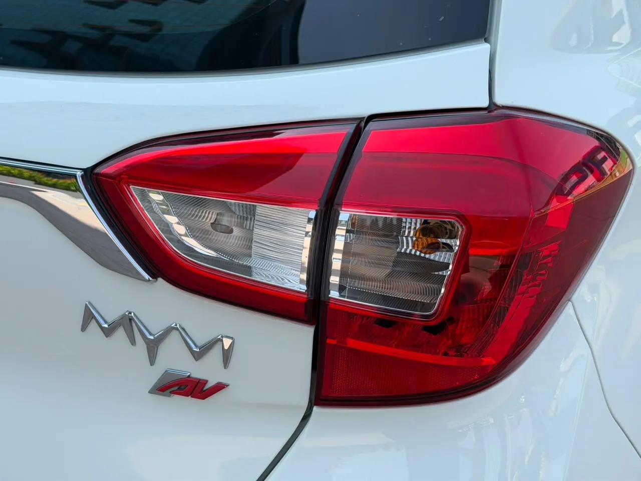 2019 PERODUA MYVI 1.5 AV