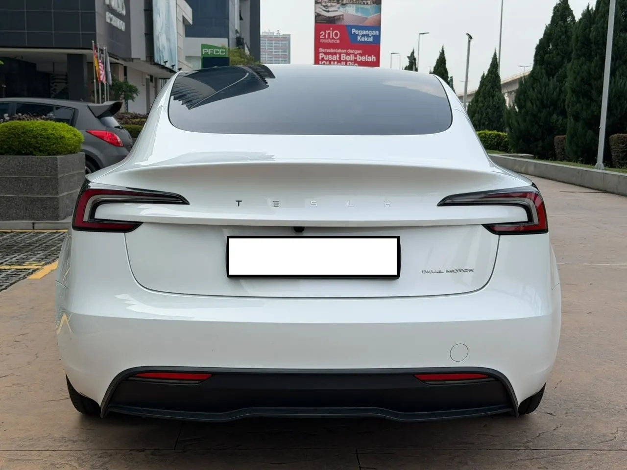 2025 TESLA MODEL 3 DUAL MOTOR LONG RANGE