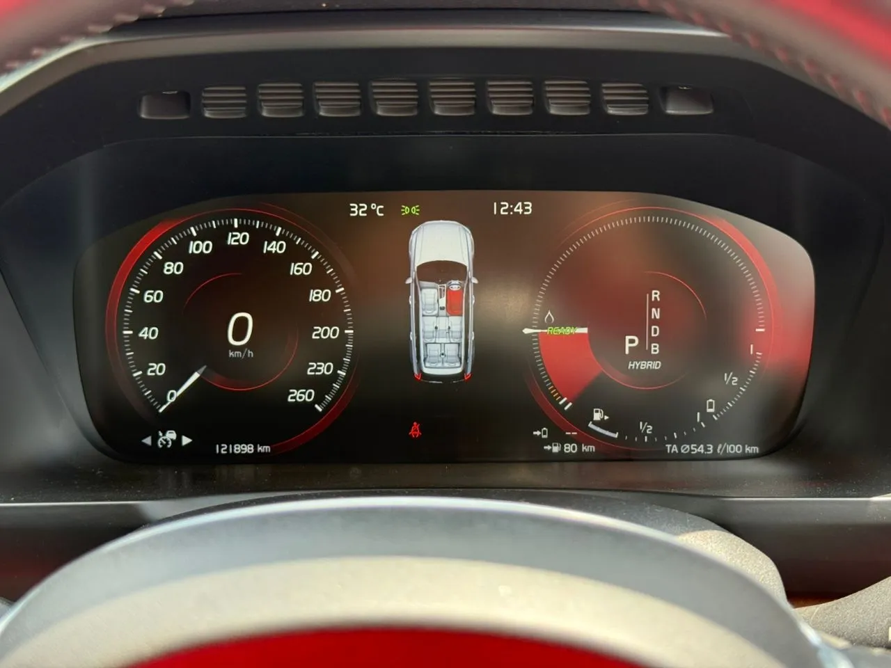 2018 VOLVO XC90 T8 2.0 (A)