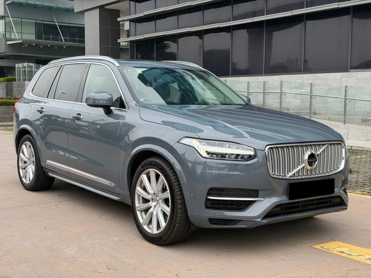 2018 VOLVO XC90 T8 2.0 (A)