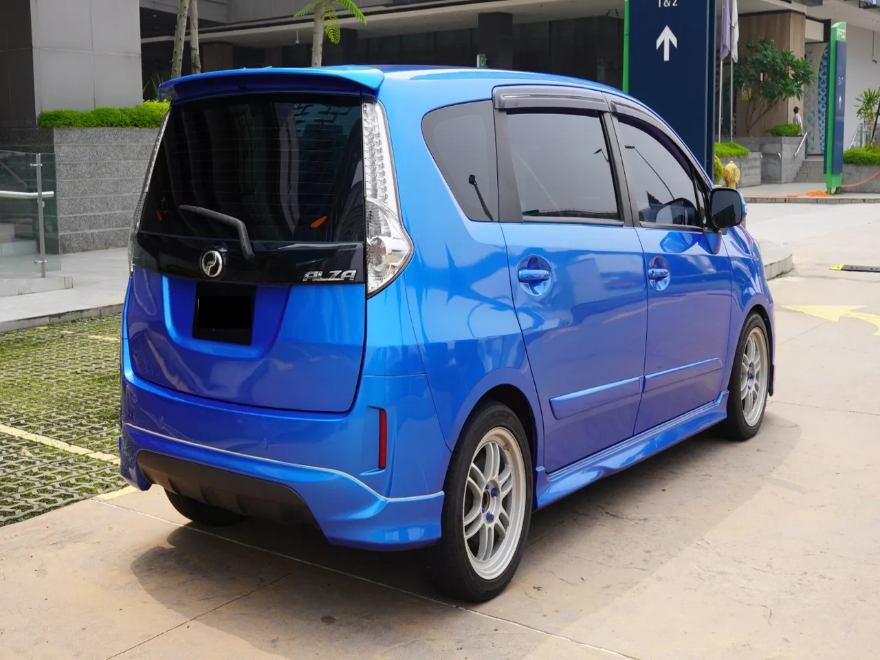 2021 PERODUA ALZA 1.5 EZ