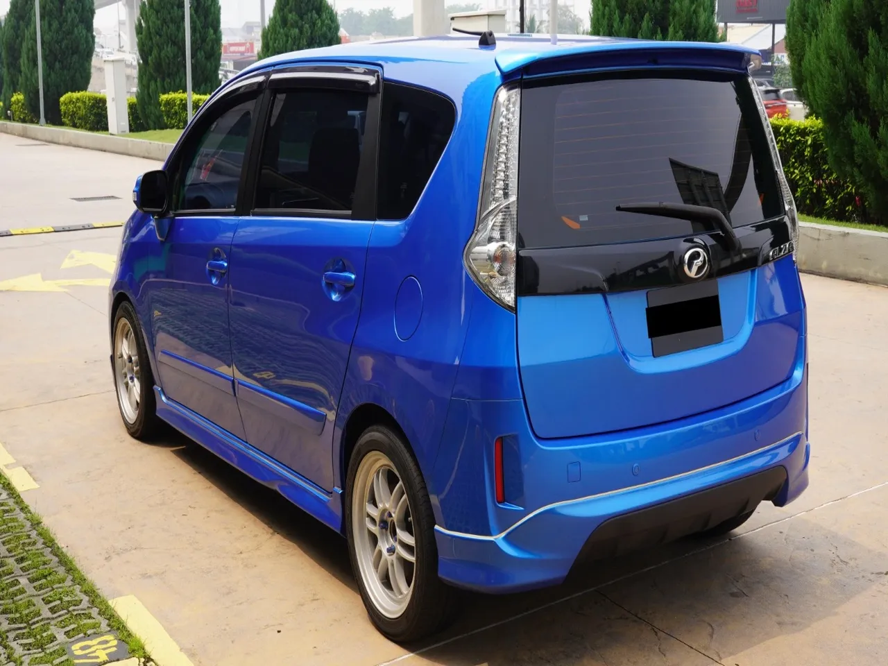 2021 PERODUA ALZA 1.5 EZ