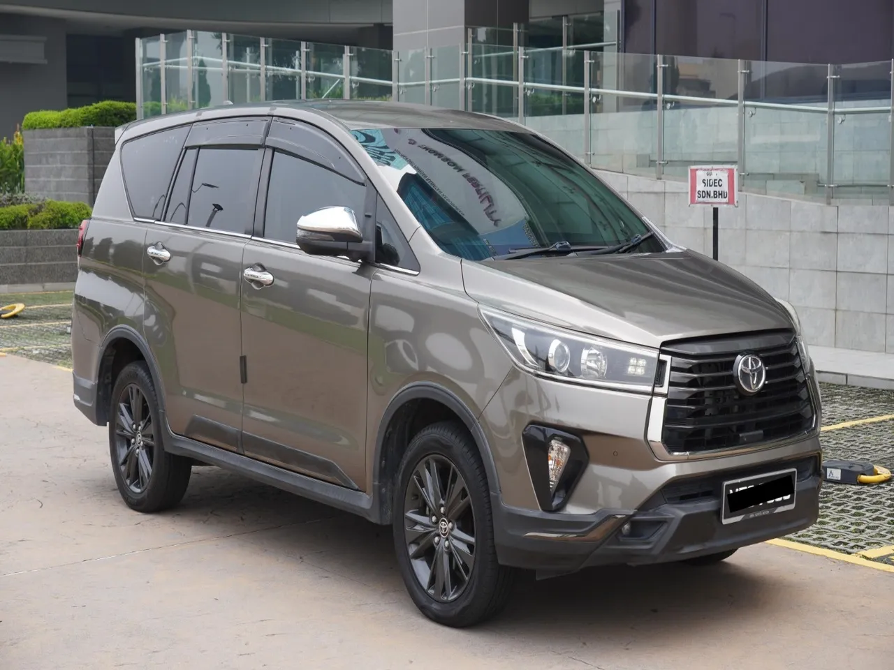 2021 TOYOTA INNOVA 2.0 X