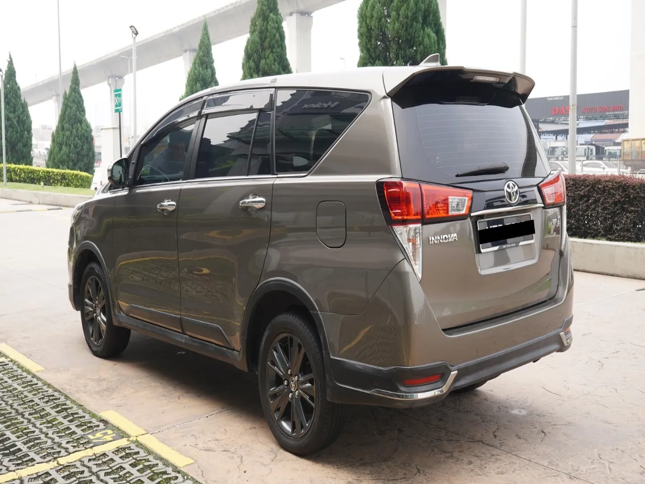 2021 TOYOTA INNOVA 2.0 X